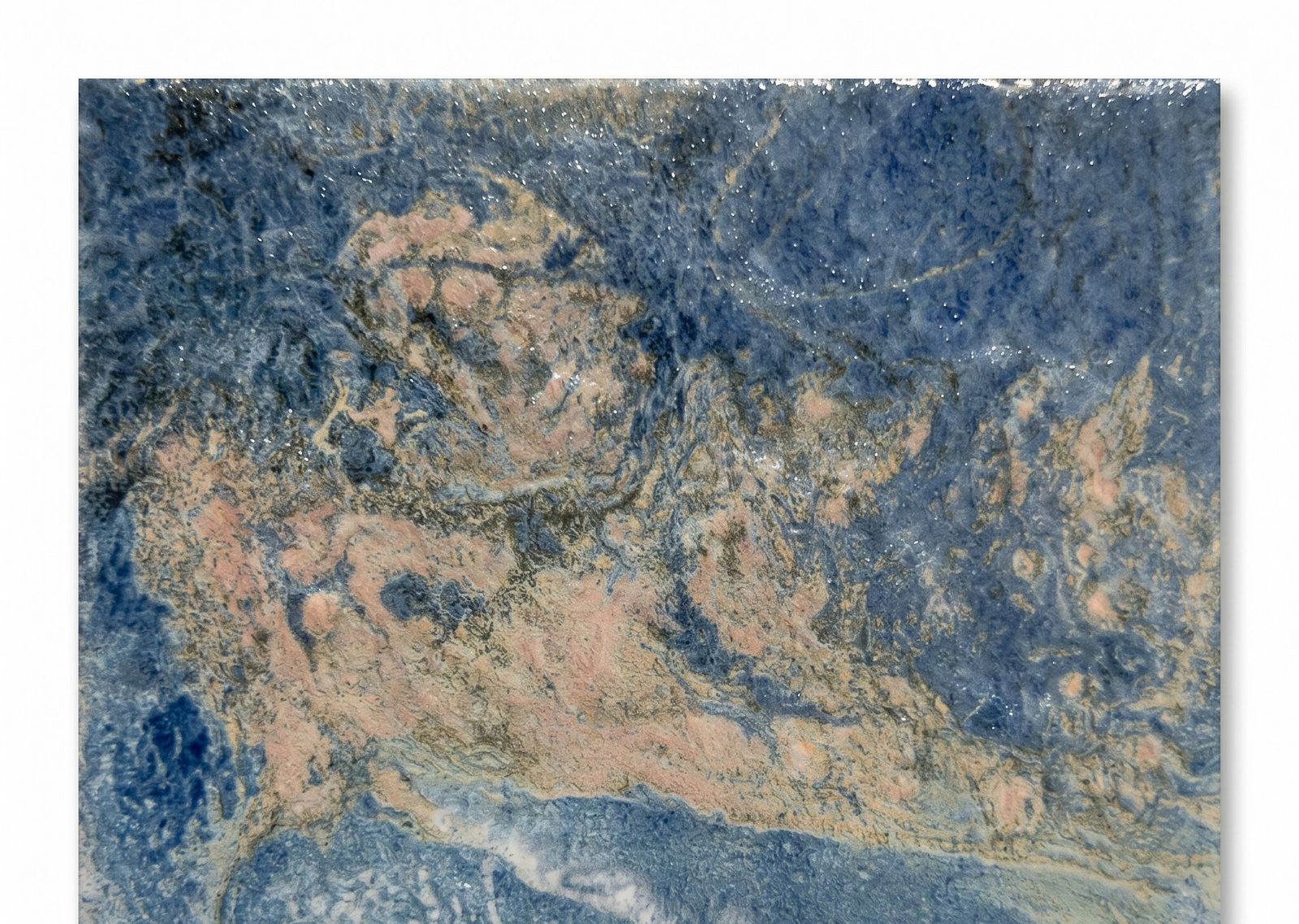 Varadero 6x6 porcelain surface texture and color detail.